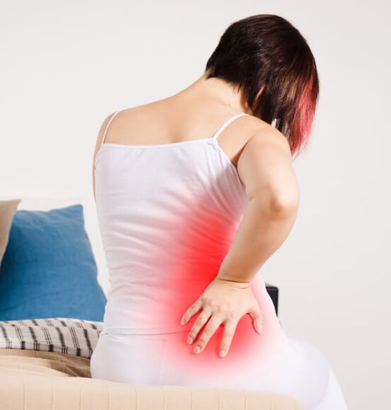 болки в гърба с лумбална остеохондроза